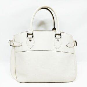 Louis Vuitton Tote Passi GM